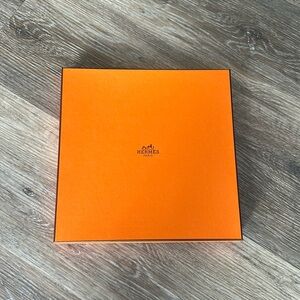HERMES Gift Box